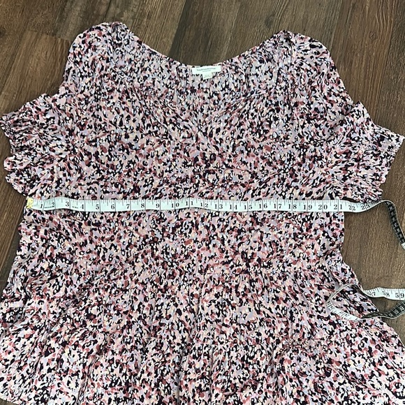 Women's Pink Patterned Top - Picture 4 of 4